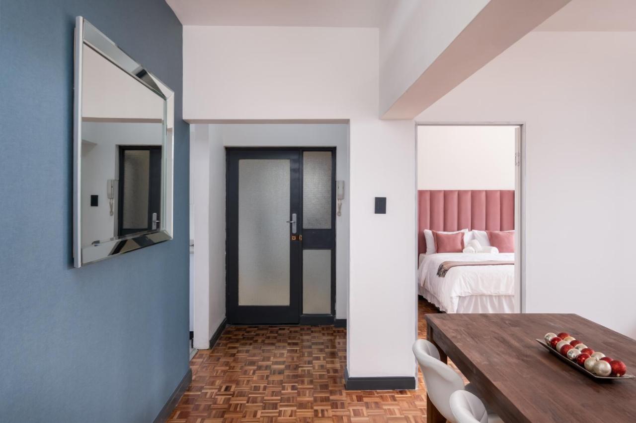 Loxton Apartment